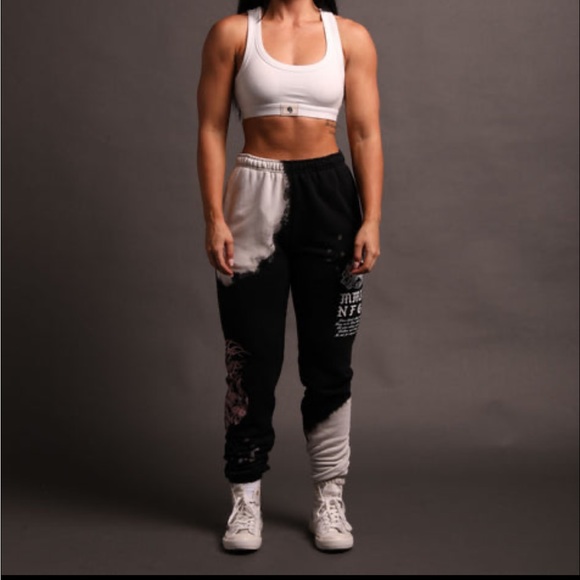 BUNDLE DEAL - Picture 4 of 4